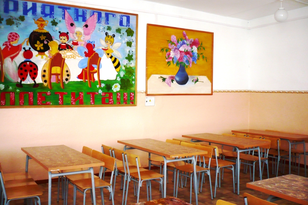 Коротко о столовой: Изображение.